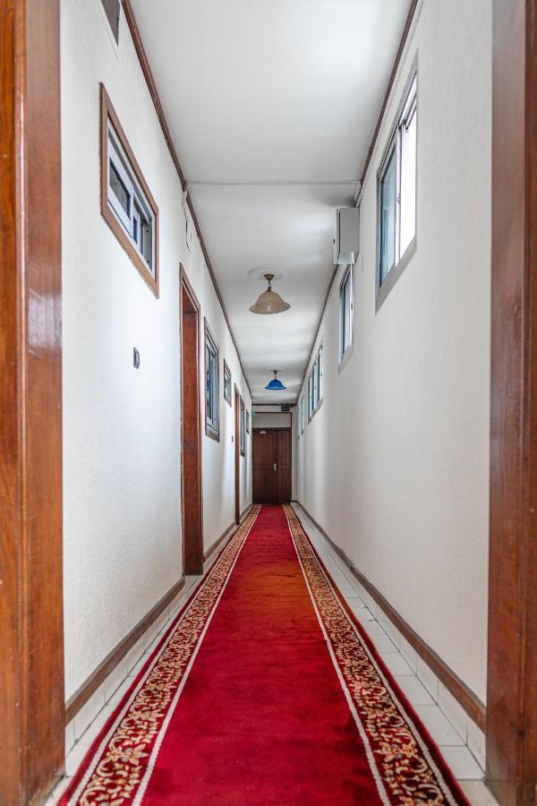 Hotel Le Majestic Douala Exterior photo